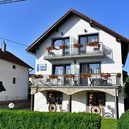 House Marinic Hotel Grabovac  Bagian luar foto