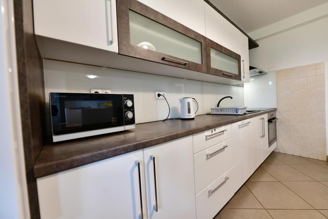 House Marinic Hotel Grabovac  Bagian luar foto