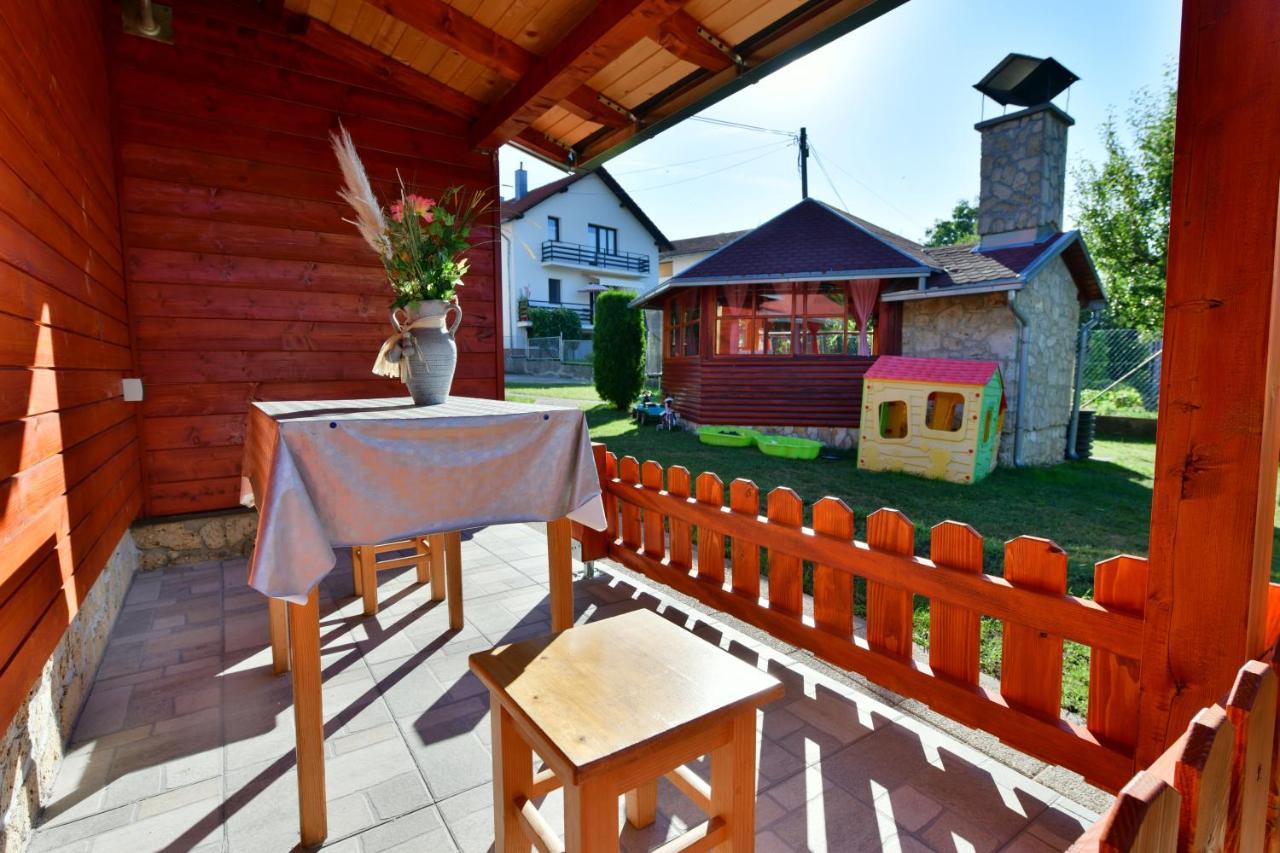 House Marinic Hotel Grabovac  Bagian luar foto