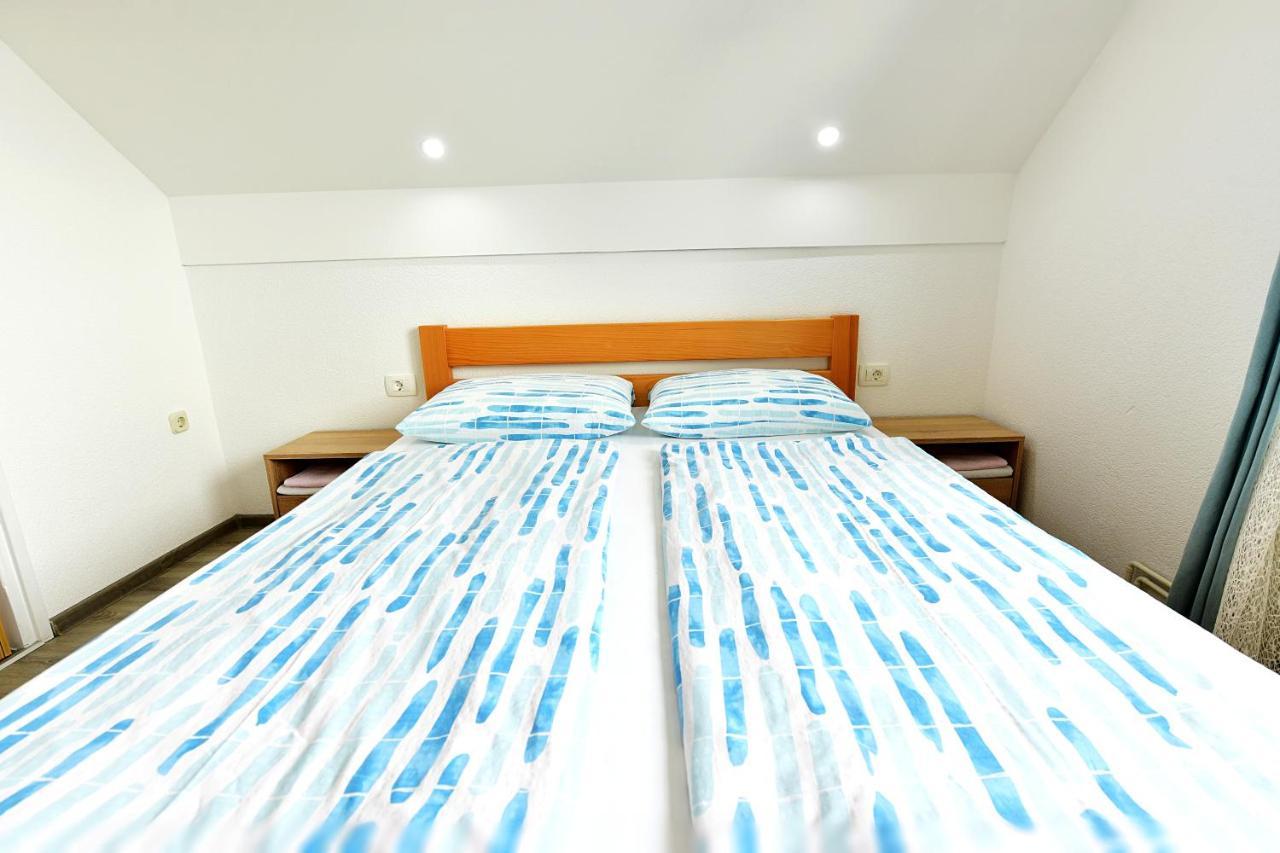House Marinic Hotel Grabovac  Bagian luar foto